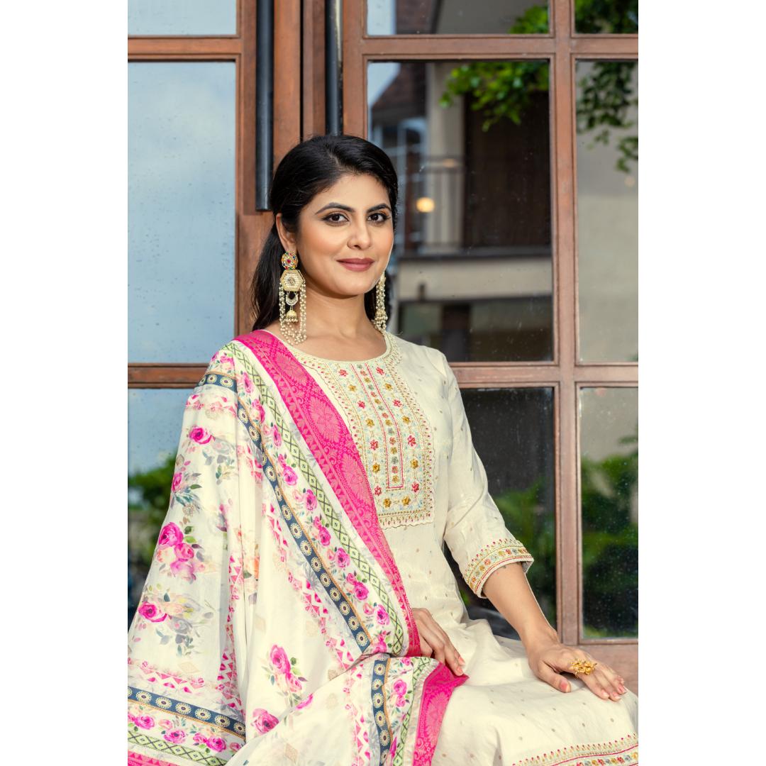 Beige Embroidery Cotton Set