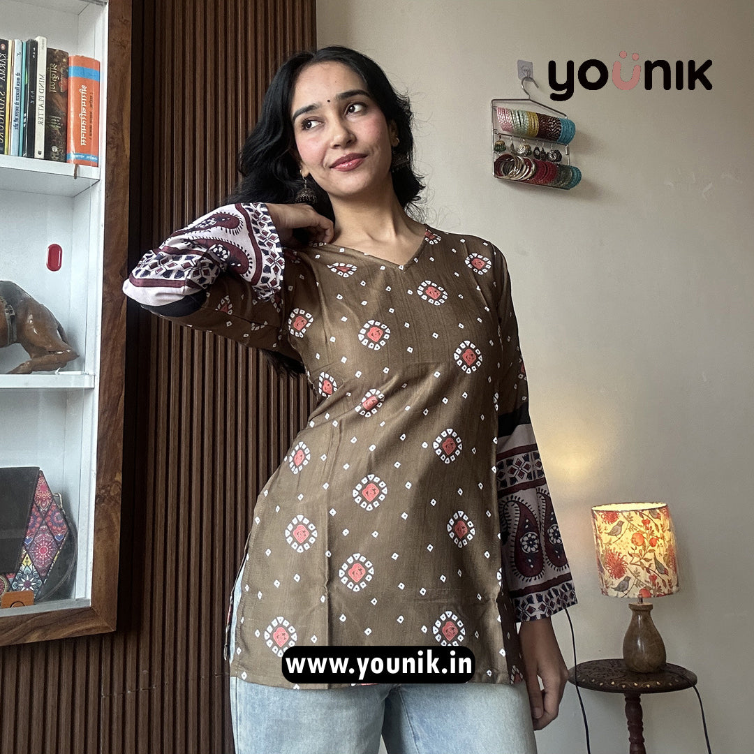 Olive Green Bandhani Printed Bell Sleeve Corset Back Short Kurti